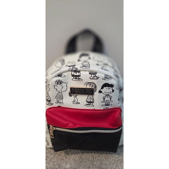 Peanuts × bioworld backpack main image 5